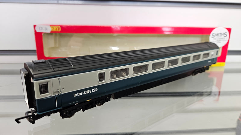 Hornby R4368 BR Mk3 Trailer Guards Standard Coach 44034, Boxed