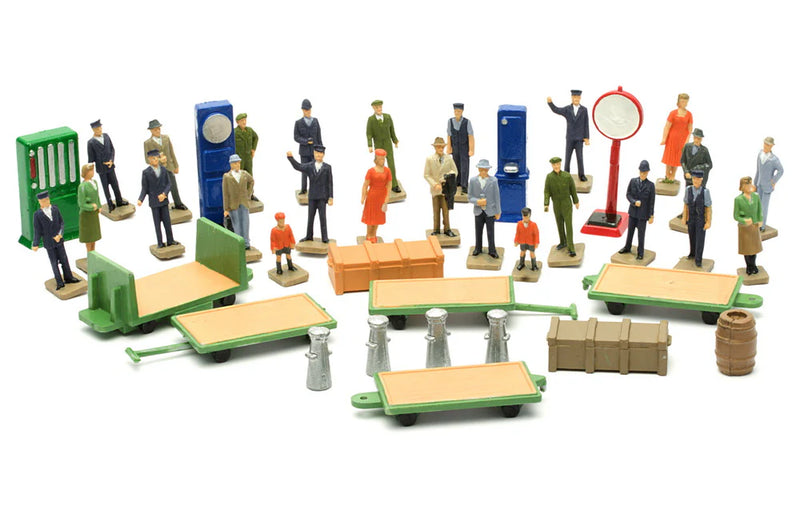 Dapol Station Accessories - C012