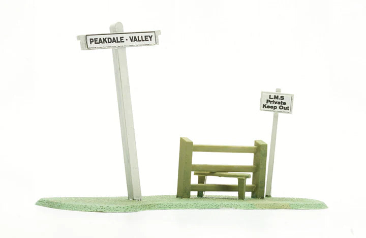 Dapol Signpost & Stile Kit - C078