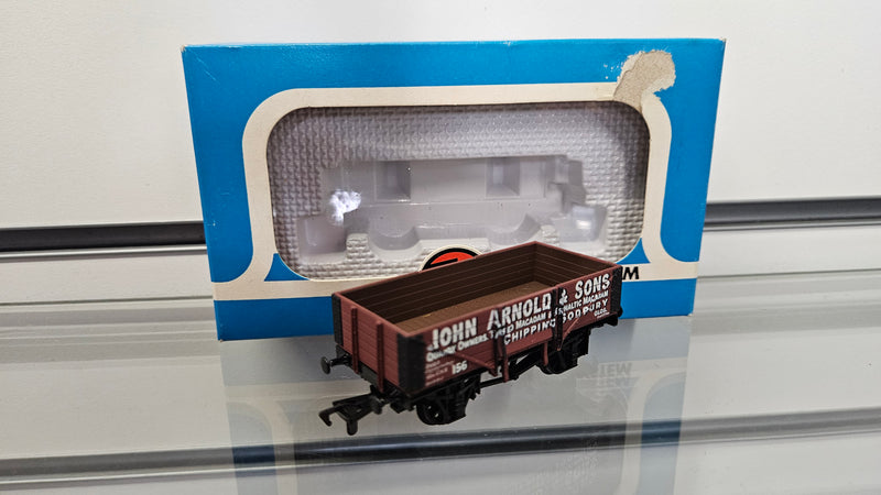 Airfix 54376-1 5 Plank Wagon John Arnold & Sons, Boxed