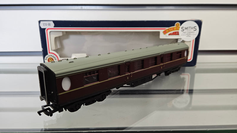 Bachmann 34-476 63 1st Corridor Maroon BR Coach, Missing Buffer, Boxed