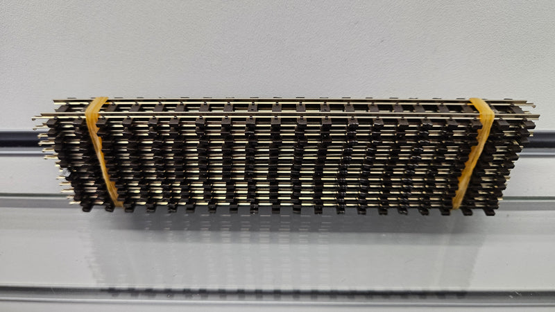 Peco OO9 ST-411 13 x Double Straights, Unboxed