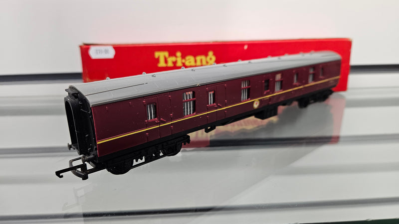 Tri-ang R425 Full Brake Parcels Coach Maroon, Boxed, Slight Damage To One Side