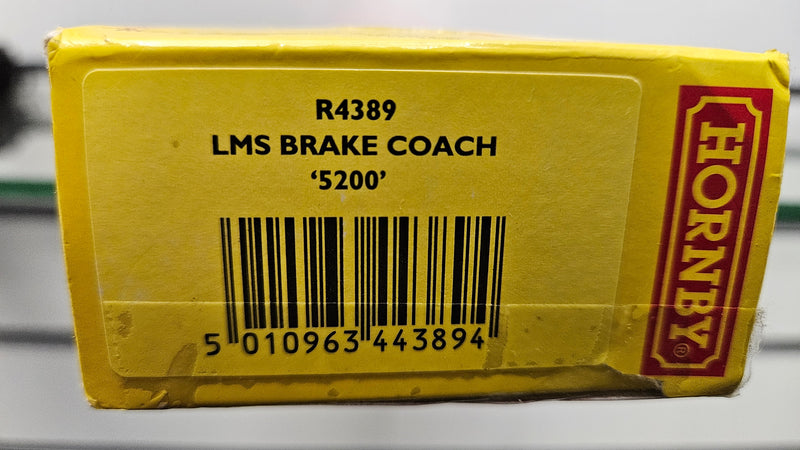 Hornby R4389 LMS Brake Coach 5200, Boxed