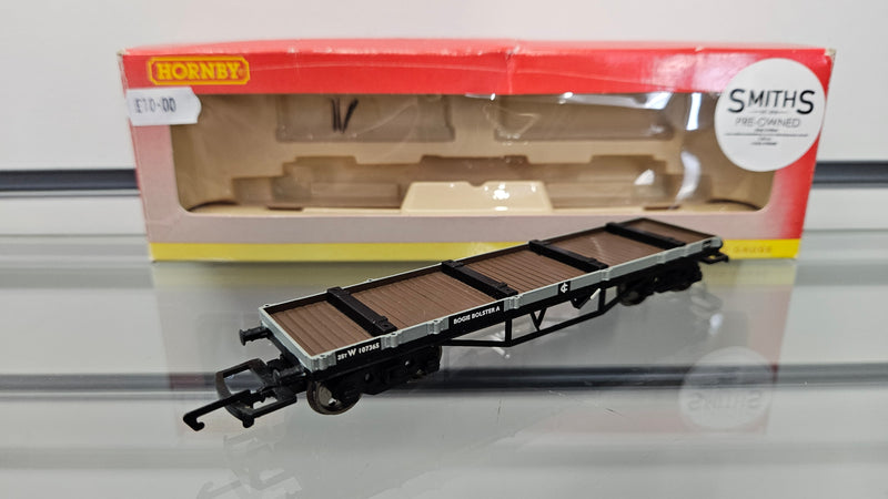 Hornby R6123C BR Macaw Bogie Bolster W107365, Boxed