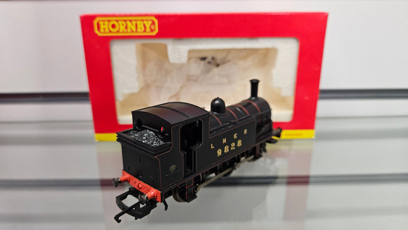Hornby R2325A LNER 9828 Class J83 Locomotive, Boxed, Poor Runner