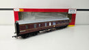 Hornby R4232 LMS Standard Period 3 Corridor Brake 3rd Class Coach 5620, Boxed