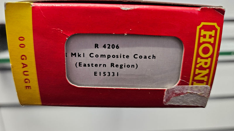 Hornby R4206 BR MK1 Composite Coach Crimson & Cream E15331, Boxed