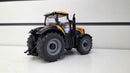 Siku 1:32 3267 JCB Fastrac, Unboxed