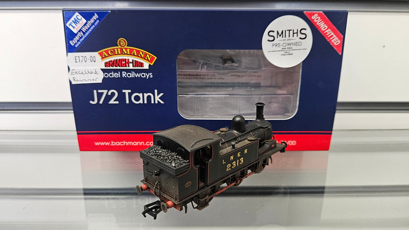 Bachmann 31-060SF LNER J72 2313 Lined Black Sound Fitted, TMC Weathered, Excellent Runner