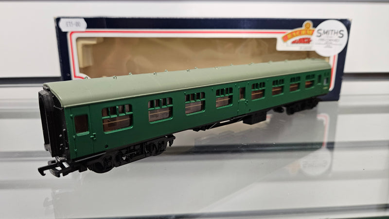 Bachmann 34-551 63 Bullied Corridor Composite Green BR, Boxed