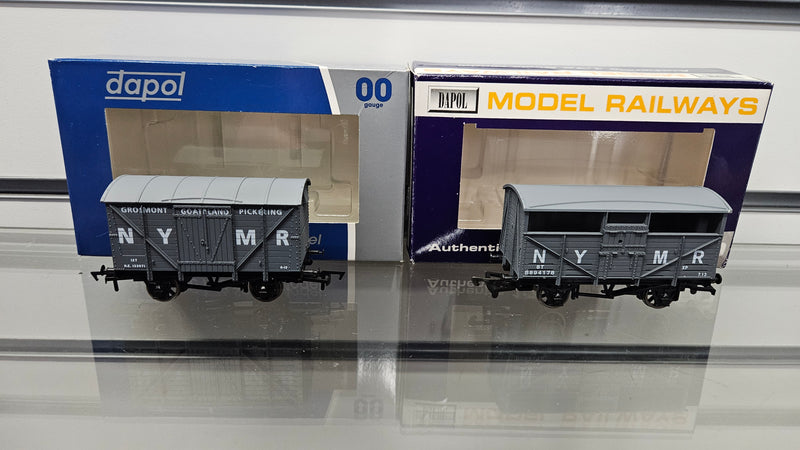 Dapol OO 2 x NYMR Box & Cattle Wagon Bundle, Boxed