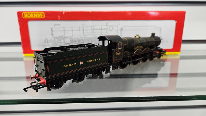 Hornby R2317 GWR 4-6-0 Castle Class Locomotive 4093 Dunster Castle Boxed, Good Runner