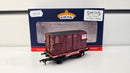 Bachmann 37-2023K Conflat Wagon BR Bauxite Early With Patons BD Container, Boxed