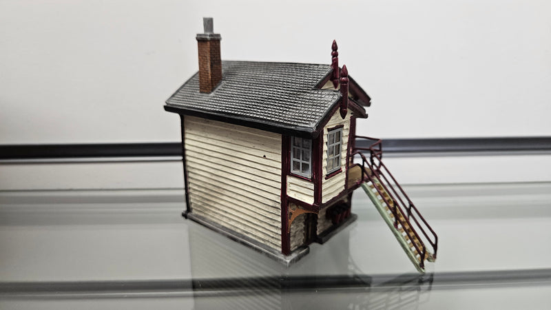 Hornby R8534 Signal Box, Boxed, Mouldy Box