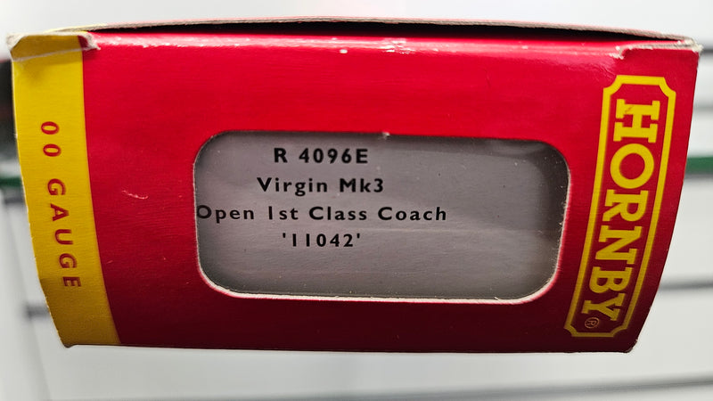 Hornby R4096E Virgin MK3 Open 1st Class Coach 11042, Boxed