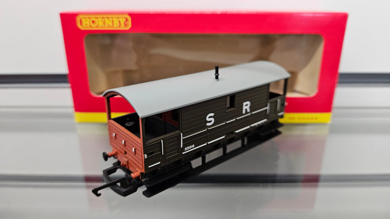 Hornby R6321 SR 20T Brake Van 55916, Boxed