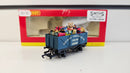 Hornby R6988 7 Plank Wagon Christmas 2020, Boxed