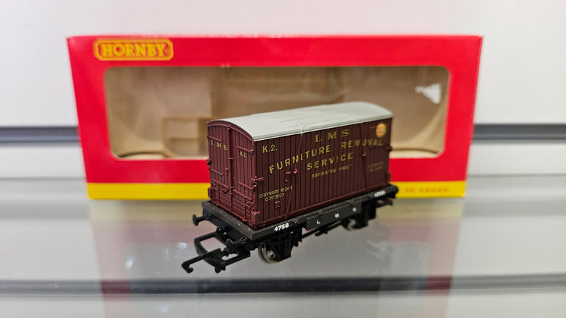 Hornby R6241A LMS Conflat & Container 4758, Boxed