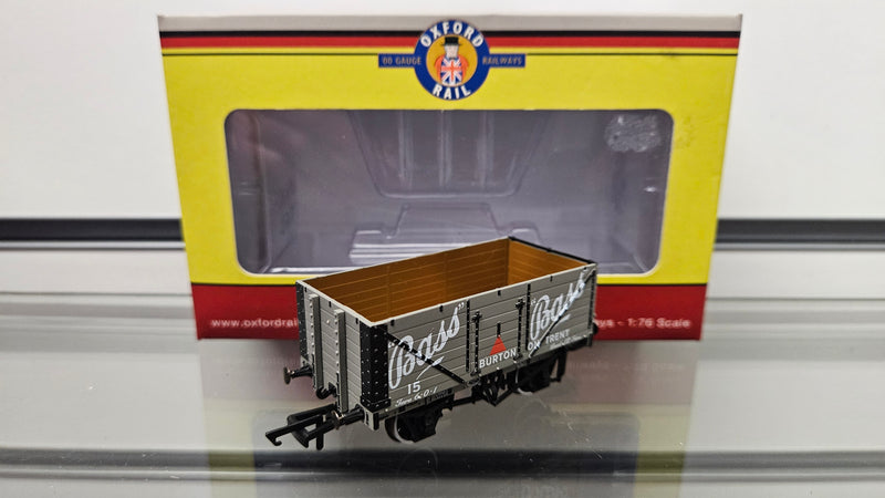 Oxford Rail OR76MW7033 7 Plank Mineral Wagon Bass Burton on Trent No.15, Boxed