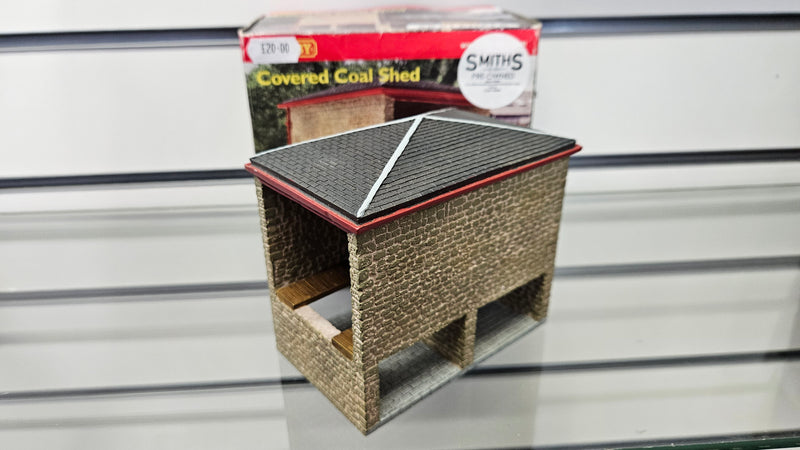 Hornby R8633 Covered Coal Shed, Boxed