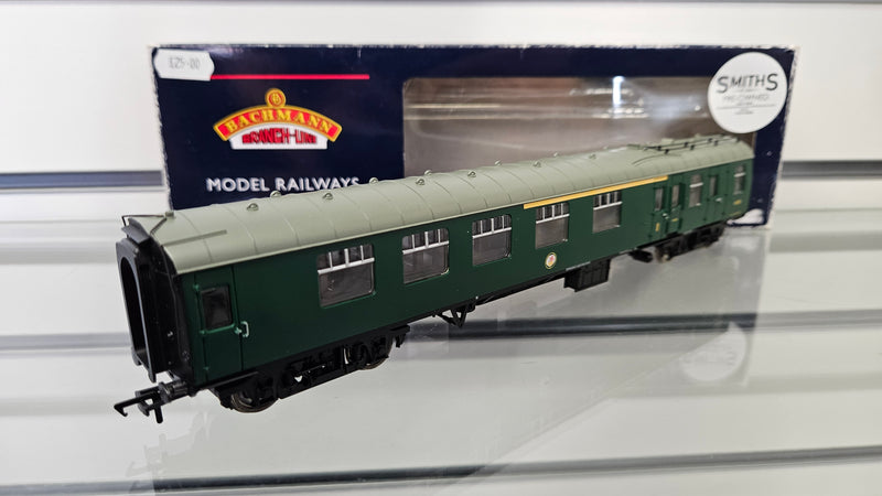 Bachmann 39-228B BR MK1 Brake Corridor Composite BCK SR Green, Boxed