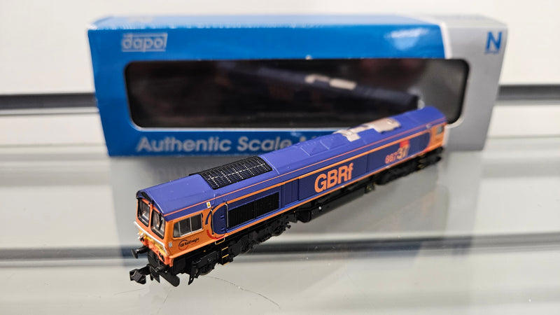 Dapol N 2D-007-006 Class 66 737 Lesia GBRF, Boxed, Good Runner