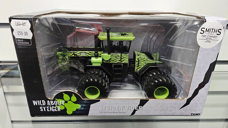 Ertl 1:32 14950A Case Steiger Tiger, Boxed
