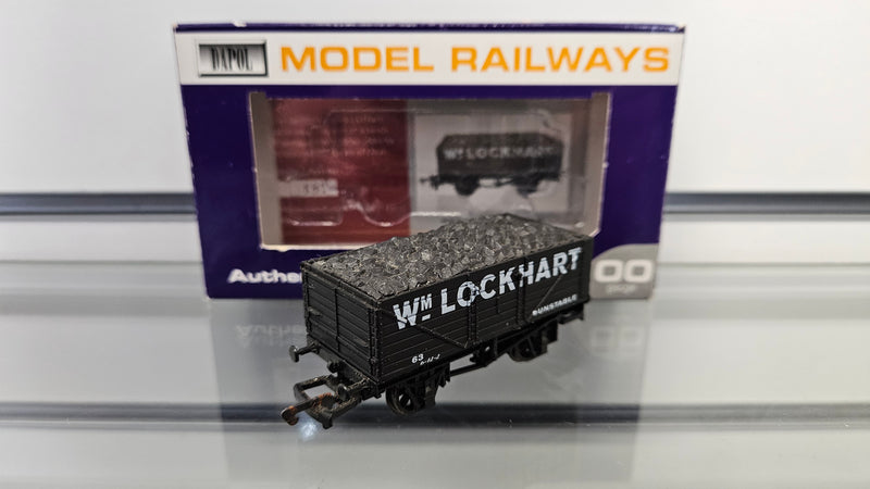 Dapol 181 Wm Lockhart Dunstable No.63 & Plank, Boxed