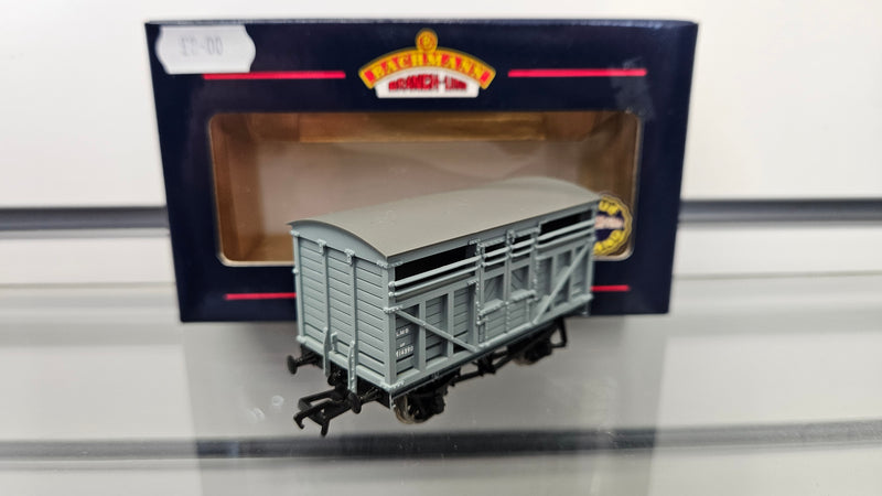 Bachmann 37-701 10T Cattle Wagon LMS Grey, Boxed