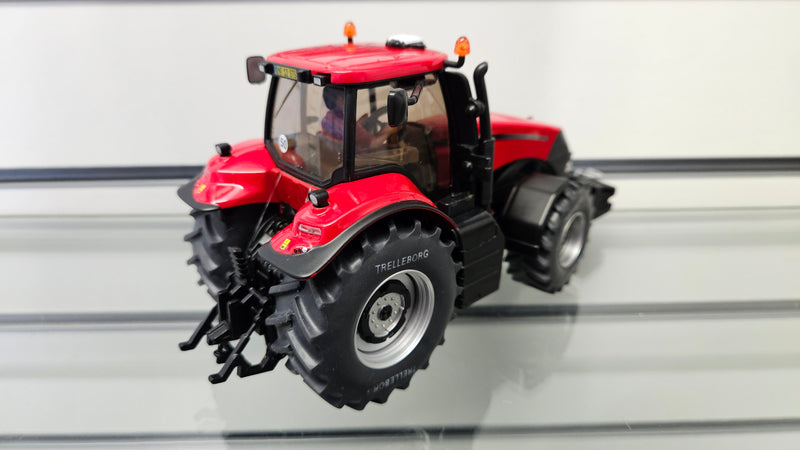 Siku 1:32 3277 Case II 290 Magnum With Figure, Unboxed