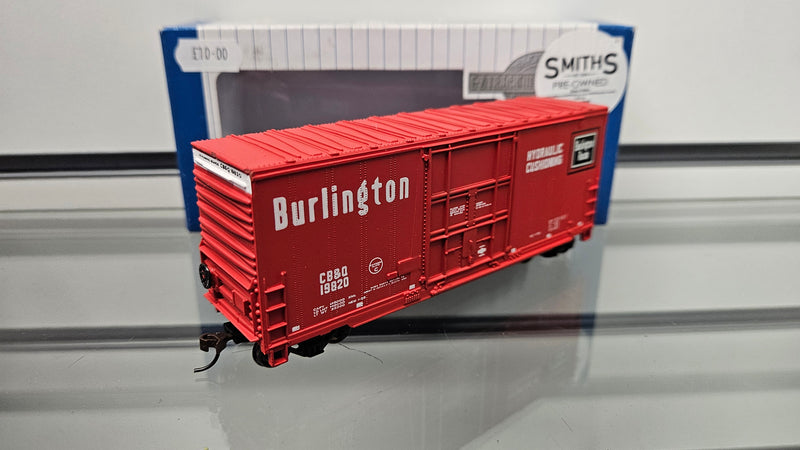 Bachmann HO 18216 Hi-Cube Box Car CB&Q, Boxed
