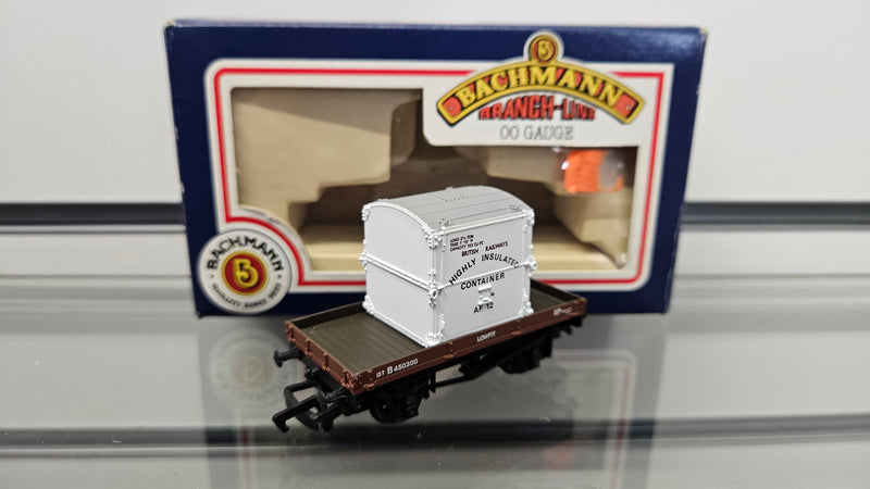 Bachmann 33-952 1 Plank Wagon With Small Container BR Midland, Boxed