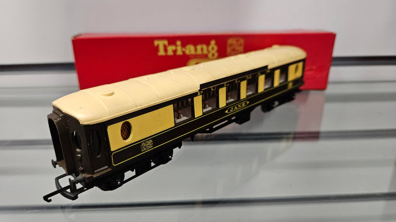 Tri-ang R228 Pullman Jane 1st Class Coach, Boxed