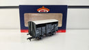 Bachmann 37-711 8T Cattle Wagon GWR Dark Grey, Boxed