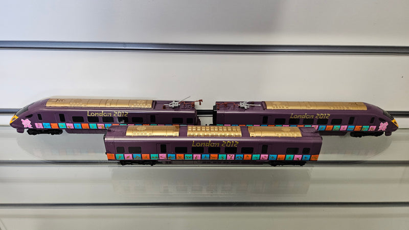 Hornby Class 395 001 London 2012 Set, Unboxed, Good Runner, Missing End