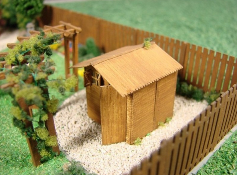 Railway Miniatures HO Garden Shed - RMHO005