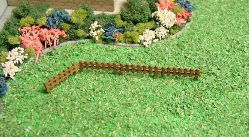 Railway Miniatures HO Lawn Damins - RMHO018